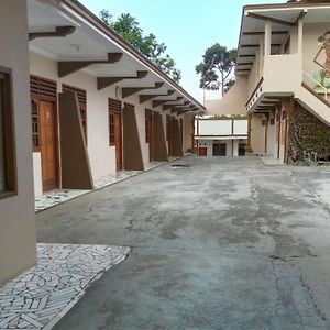Hotel Arjuna Sari